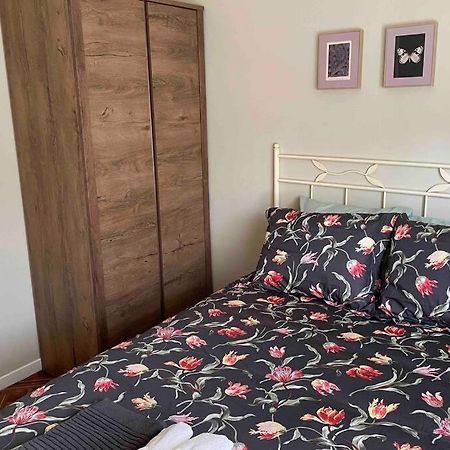 Coqueto Apartamento Cerca De La Playa Сантандер Екстериор снимка