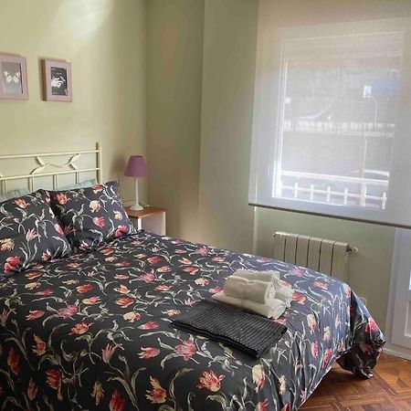 Coqueto Apartamento Cerca De La Playa Сантандер Екстериор снимка