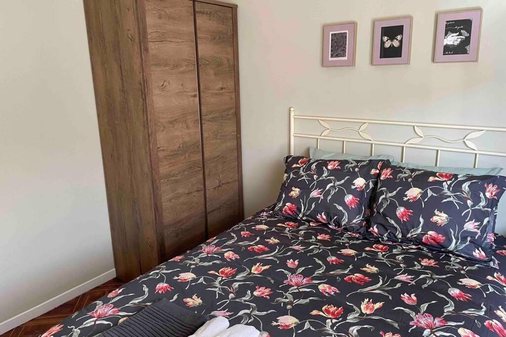 Coqueto Apartamento Cerca De La Playa Сантандер Екстериор снимка
